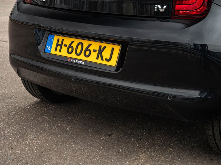 Vehicle Image 29
