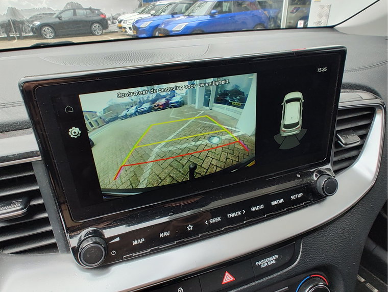 Vehicle Image 21