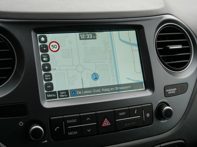 Vehicle Image 6