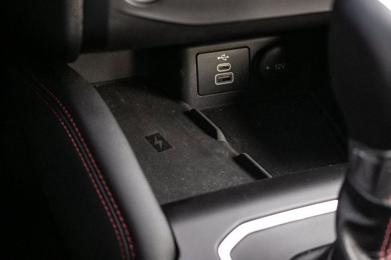 Vehicle Image 24