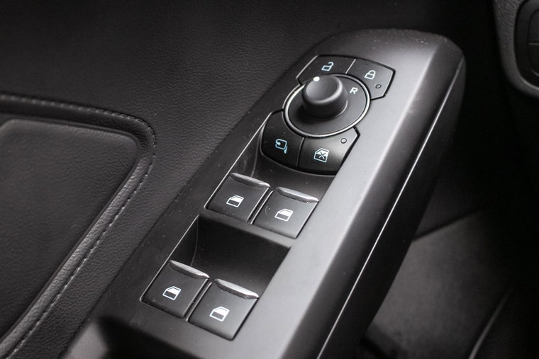 Vehicle Image 40