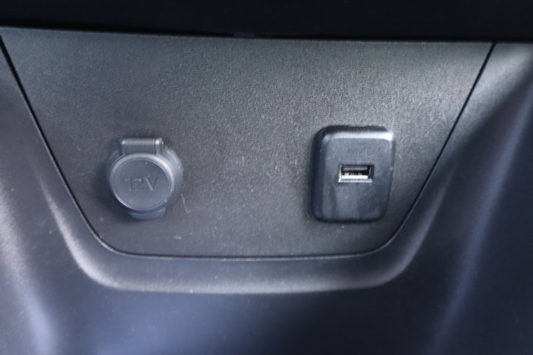 Vehicle Image 17