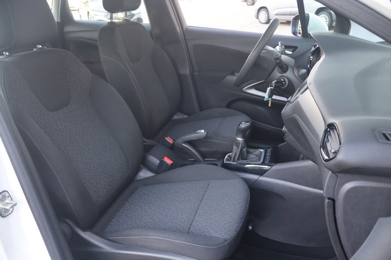 Vehicle Image 28