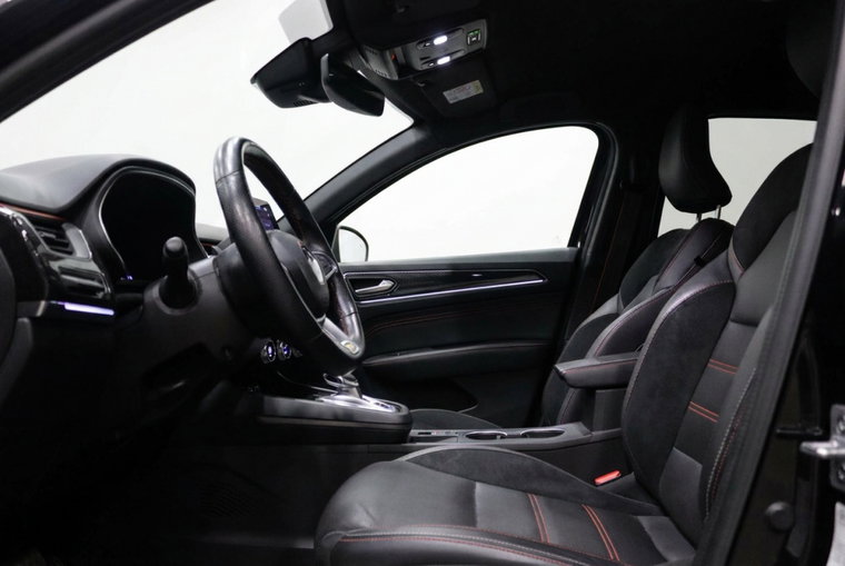 Vehicle Image 12