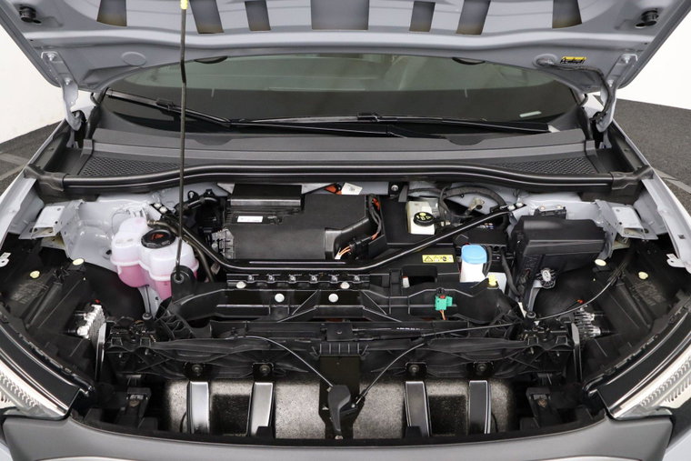 Vehicle Image 30