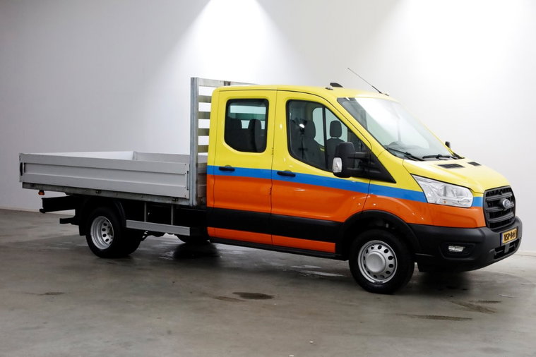 Vehicle Image 12