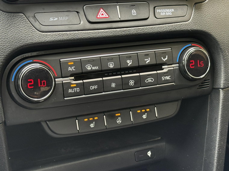 Vehicle Image 26