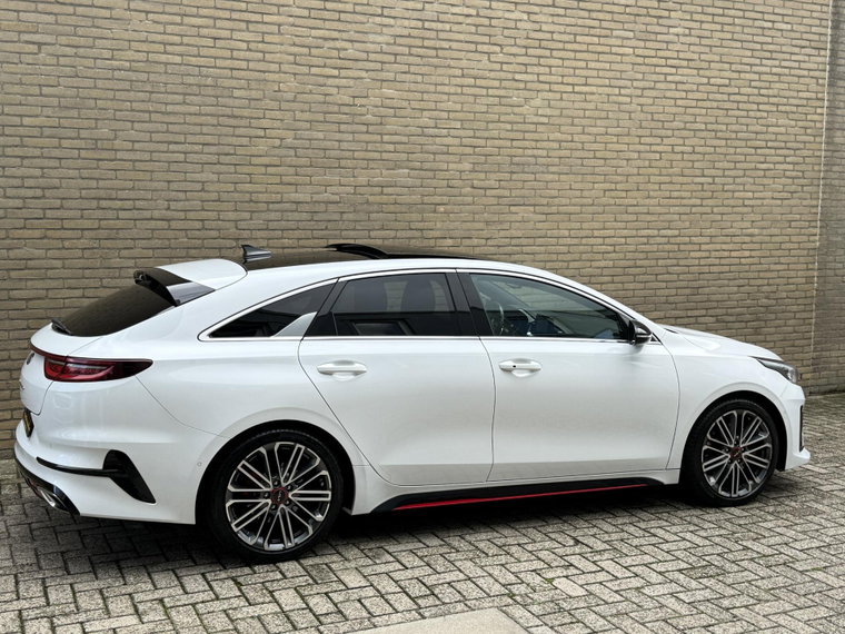 Vehicle Image 40