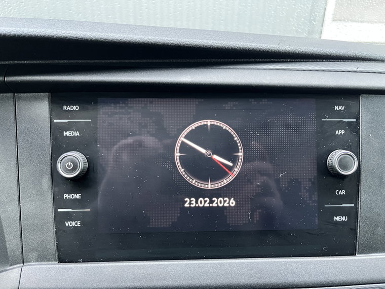 Vehicle Image 28