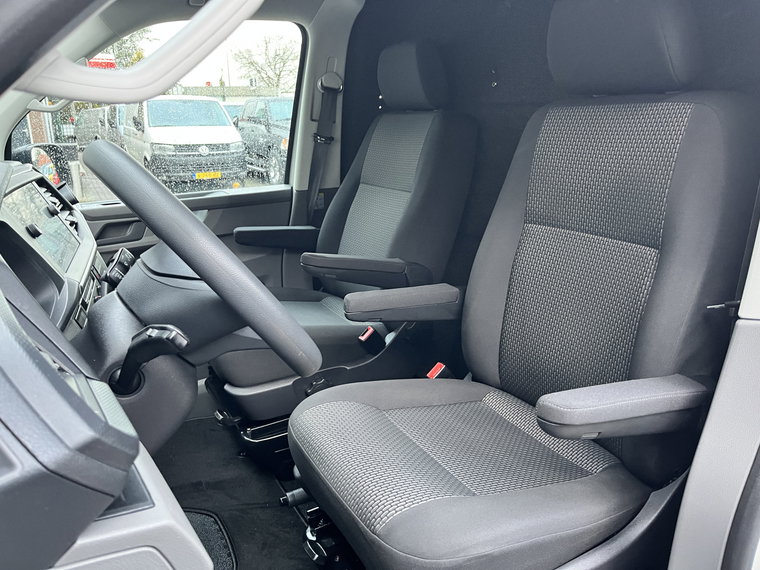 Vehicle Image 39