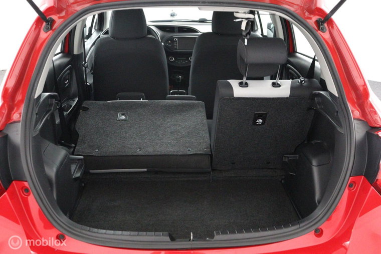 Vehicle Image 19