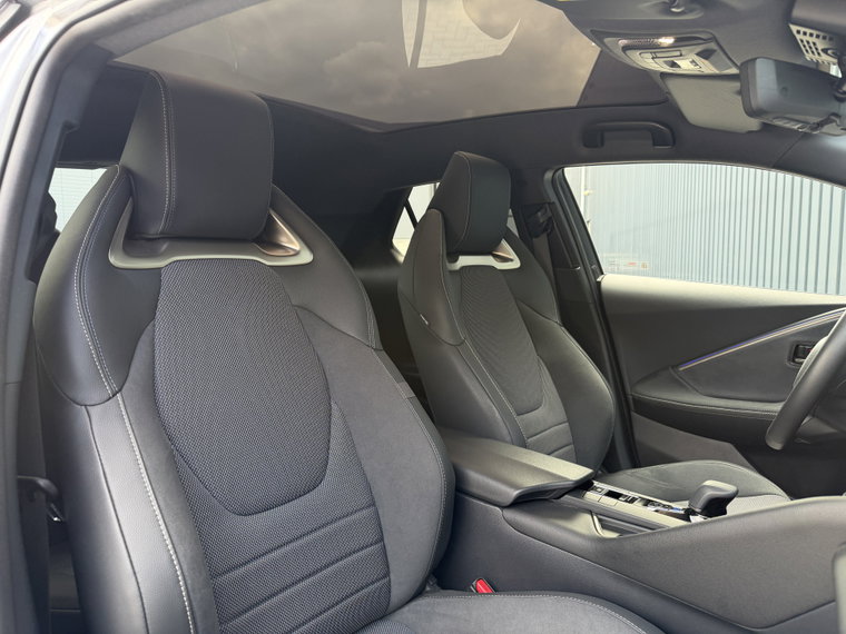 Vehicle Image 19