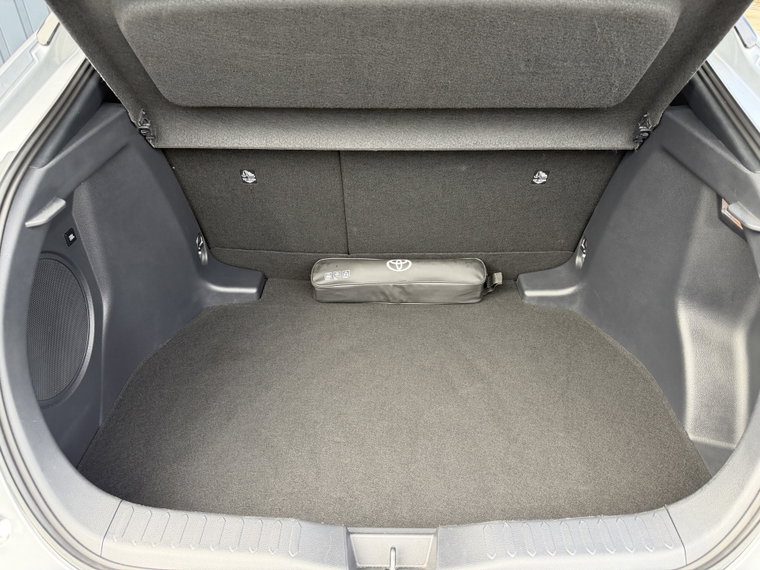 Vehicle Image 38