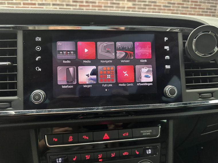 Vehicle Image 15