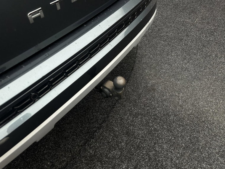 Vehicle Image 40