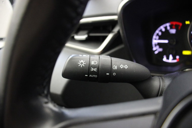 Vehicle Image 22