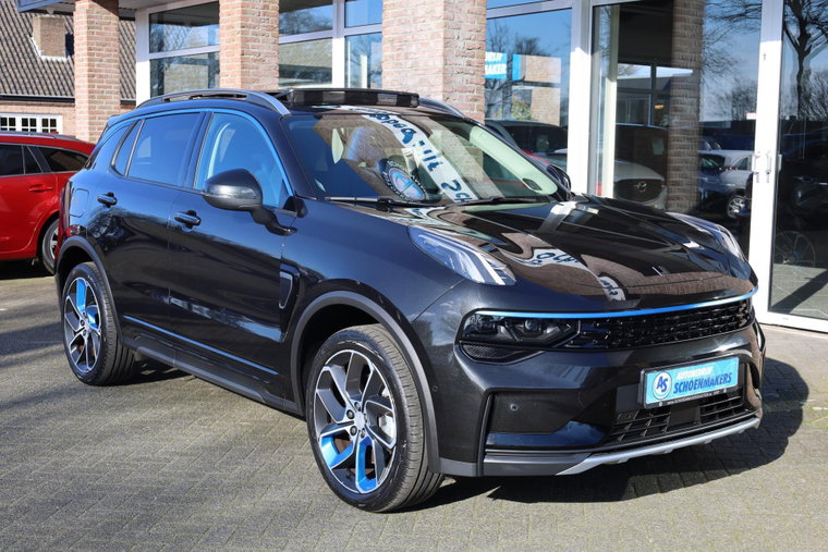 Vehicle Image 16
