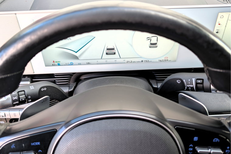 Vehicle Image 36