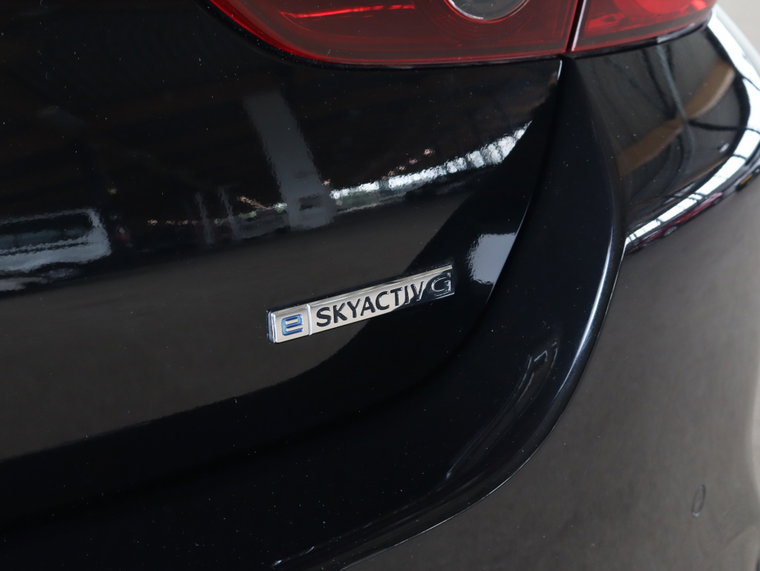 Vehicle Image 37