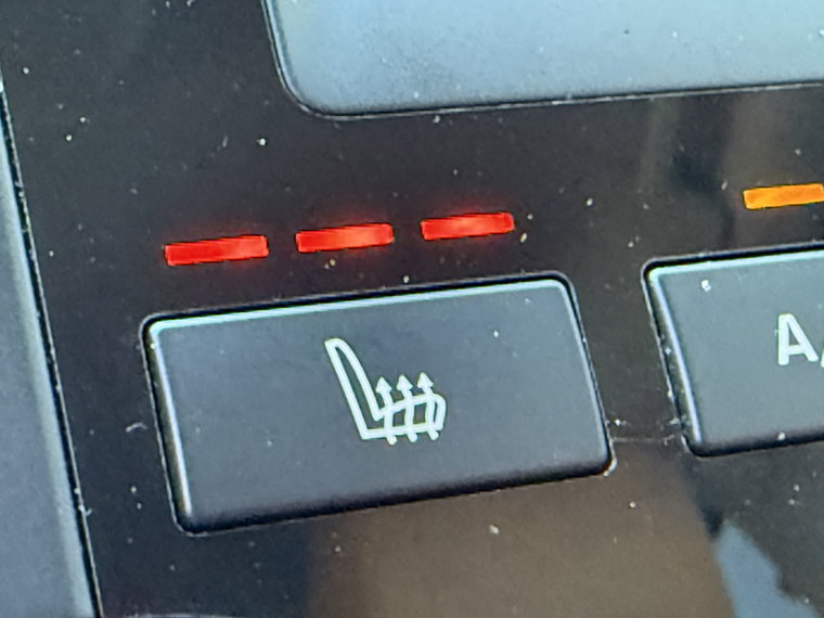 Vehicle Image 39