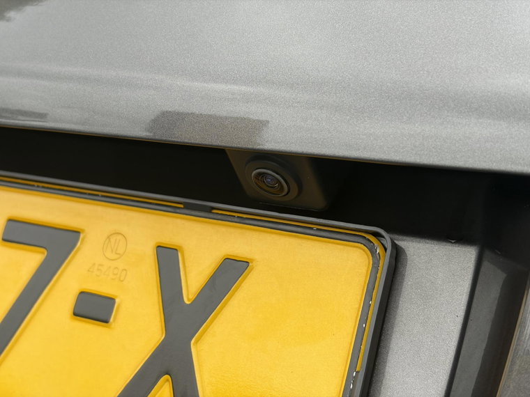 Vehicle Image 36