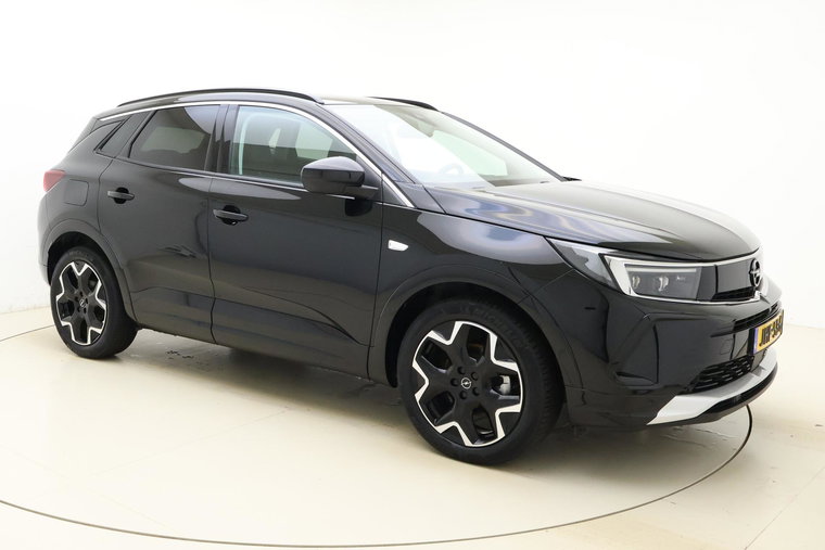 Vehicle Image 8