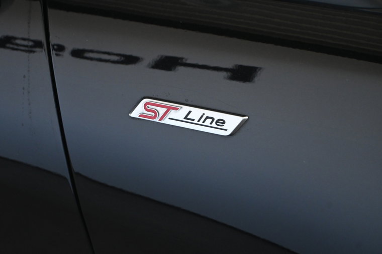 Vehicle Image 38