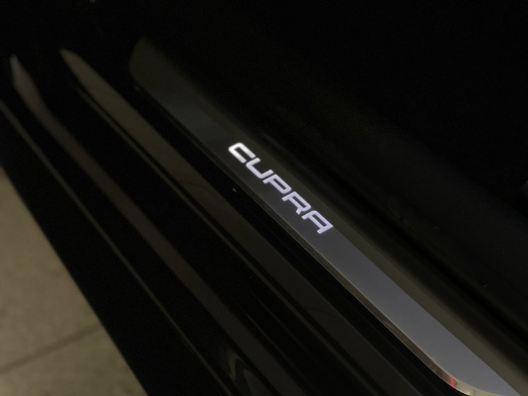 Vehicle Image 33