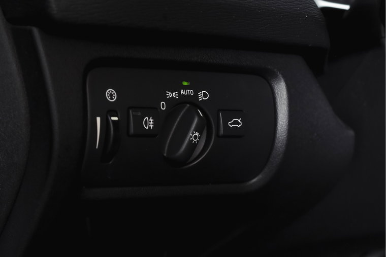 Vehicle Image 45