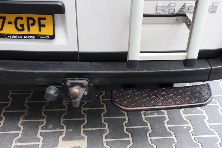 Vehicle Image 35