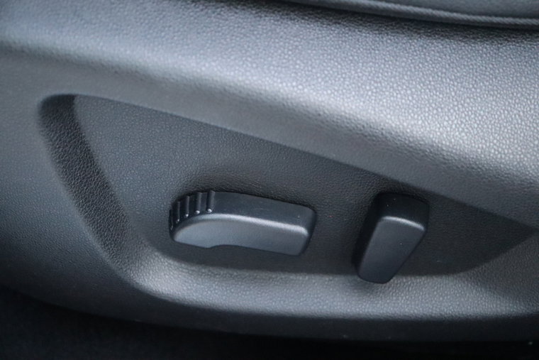 Vehicle Image 26
