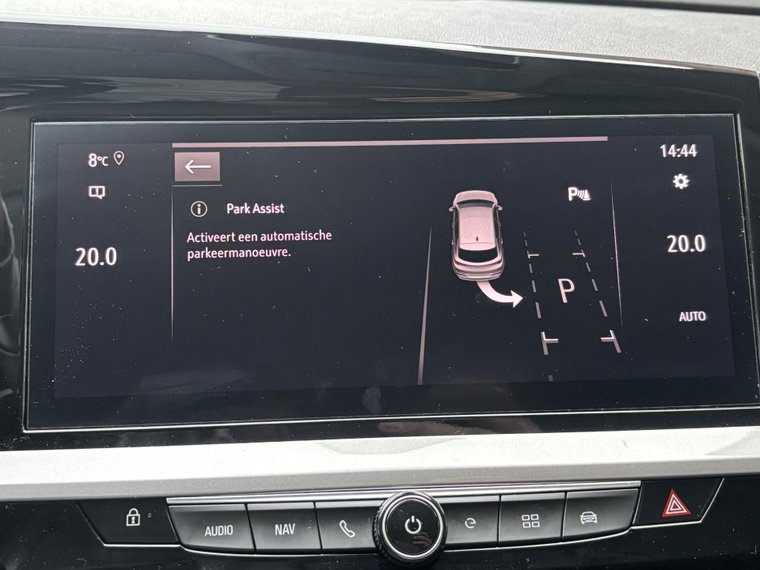 Vehicle Image 38