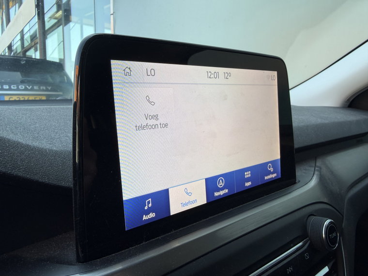 Vehicle Image 25