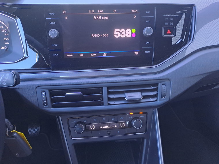 Vehicle Image 26