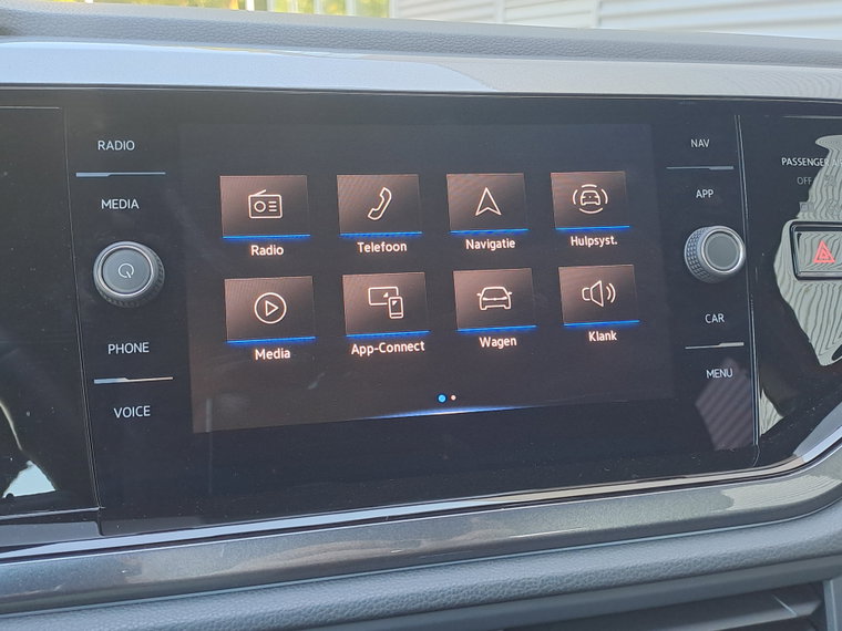 Vehicle Image 35