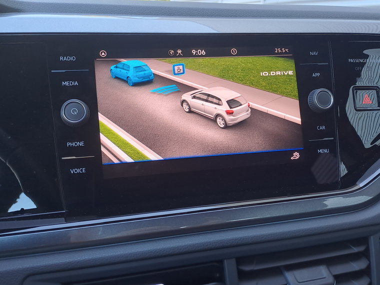 Vehicle Image 36