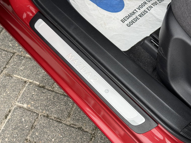 Vehicle Image 7