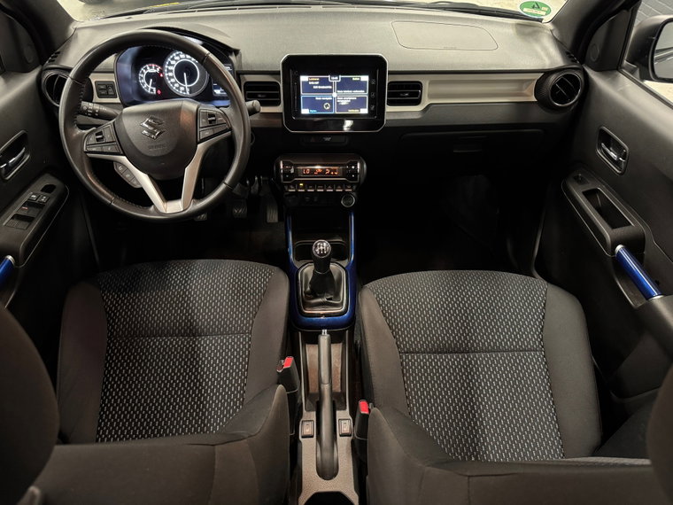 Vehicle Image 10