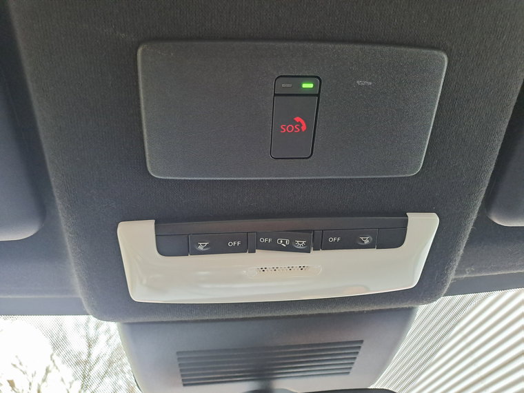 Vehicle Image 26