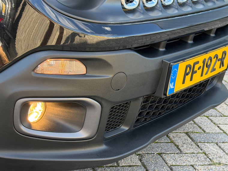 Vehicle Image 27