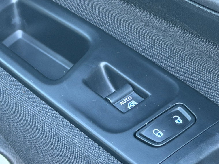 Vehicle Image 41