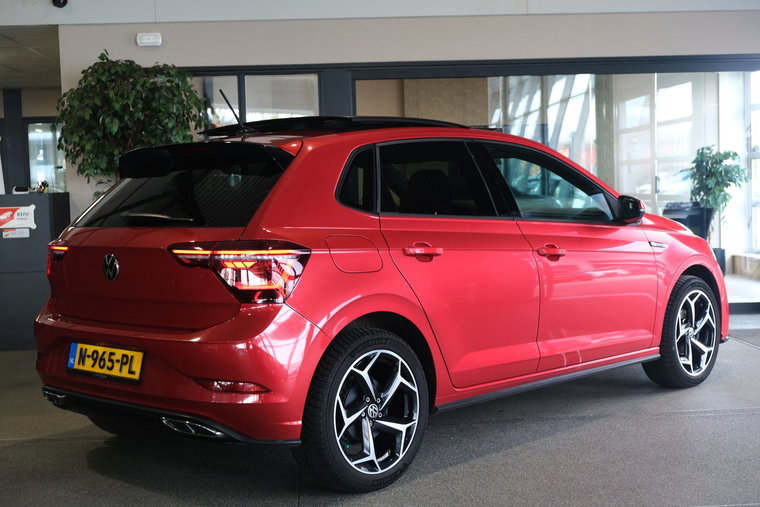 Vehicle Image 7