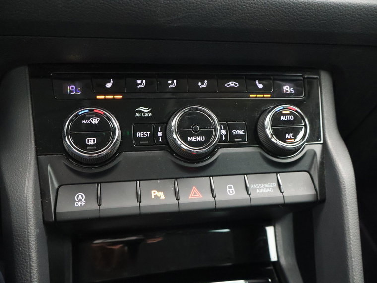 Vehicle Image 53