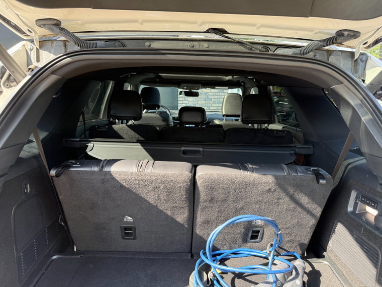 Vehicle Image 35