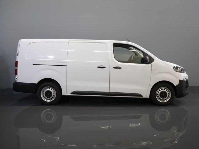 Vehicle Image 37