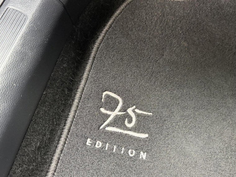 Vehicle Image 49