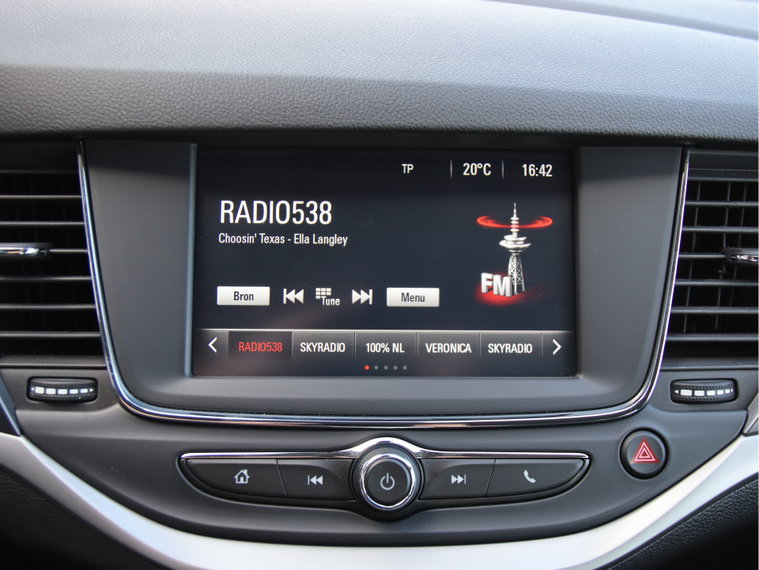 Vehicle Image 23