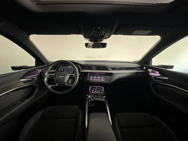 Vehicle Image 42