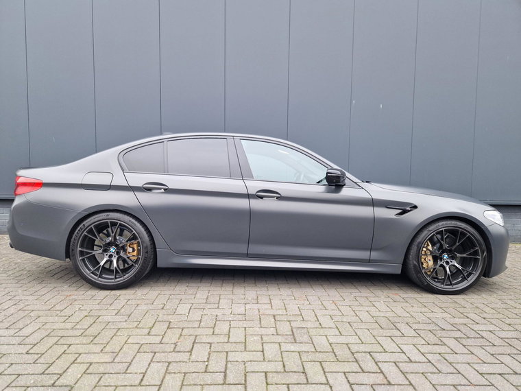Vehicle Image 40