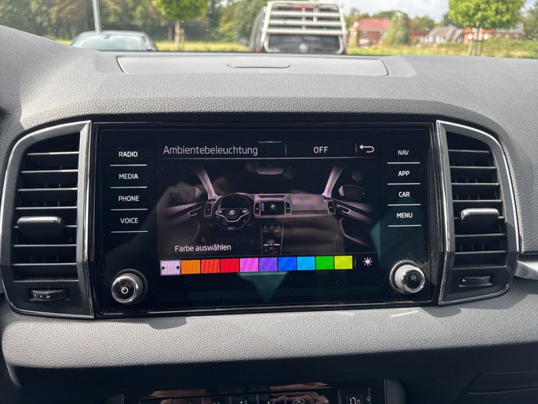 Vehicle Image 23